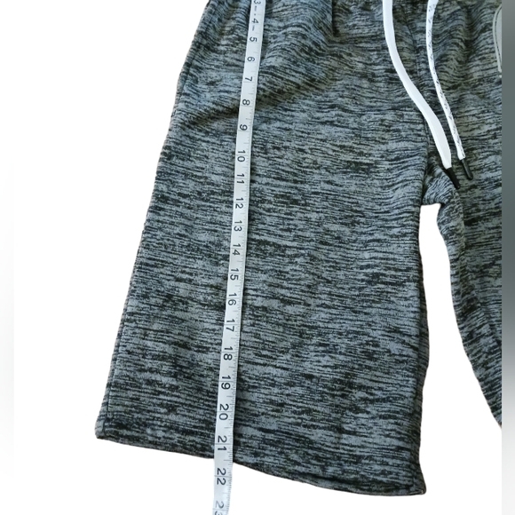 NWT Ecko Unltd Mens shorts. Size small. - Picture 9 of 11